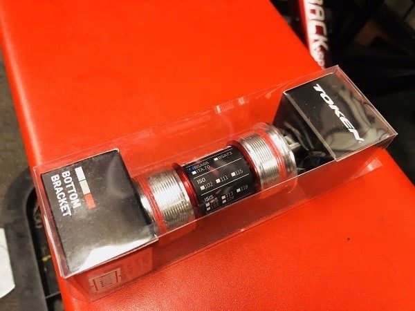 ブロンプトン改造その2 トーケンチタンBB TK868 TBT｜wharton