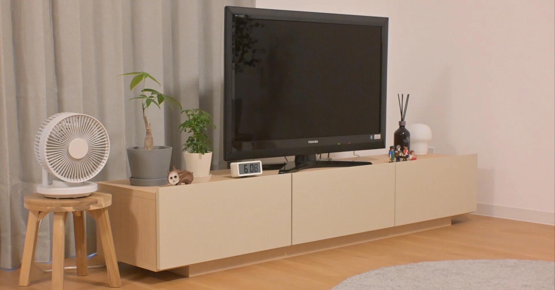 ベルメゾンでニュアンスカラーのテレビボードを買った｜ろんすた＠変