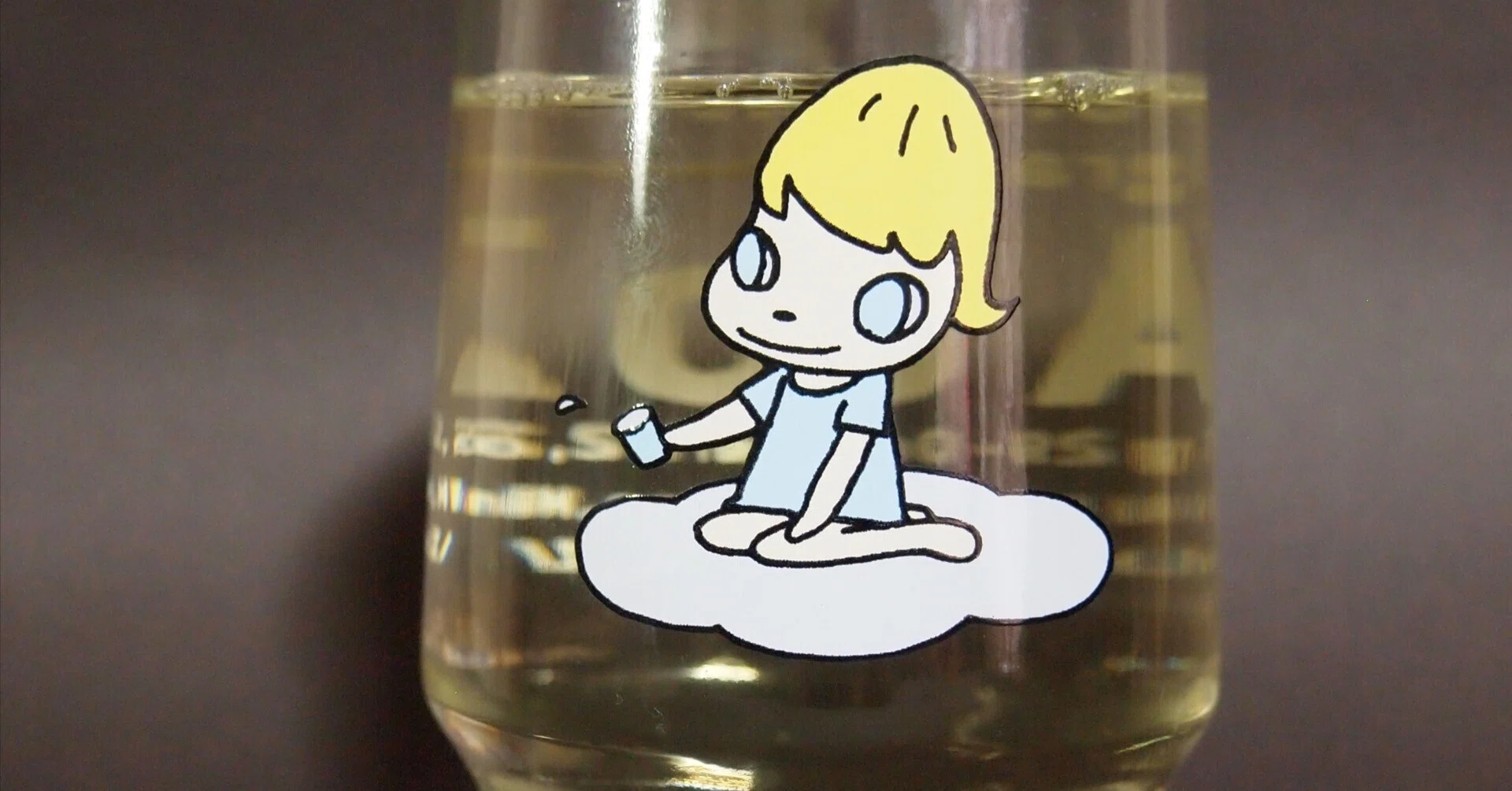 青森｜カップ酒〗YOSHITOMO NARA + graf A to Z (1)｜まるこ