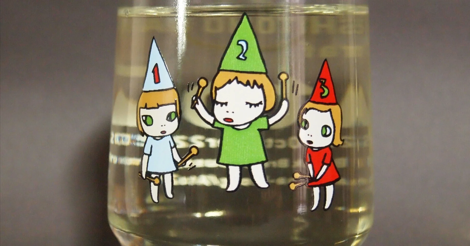 青森｜カップ酒〗YOSHITOMO NARA + graf A to Z (3)｜まるこ