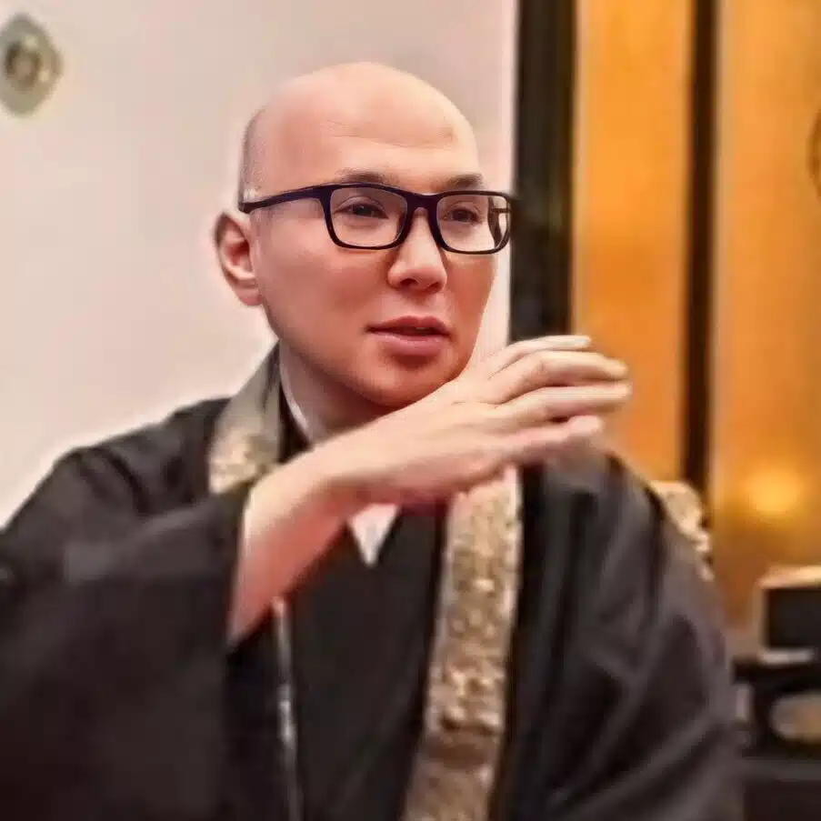 𠮷野雄大