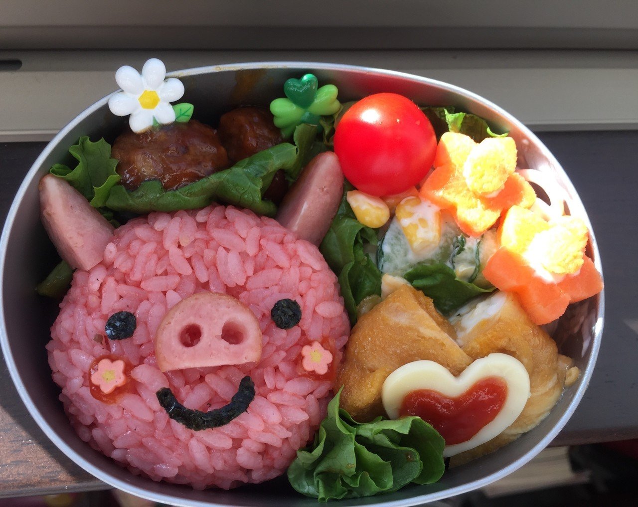 過去のお弁当をいくつか載せていきます ちゃん お弁当 キャラ弁 手作り 自宅 子ブタ Yuki Oka Note