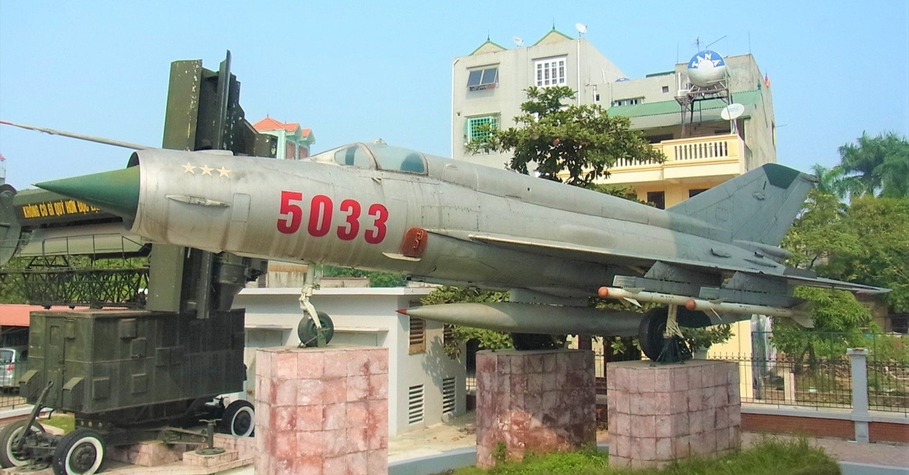 軍用機ってのはやっぱりソビエト的デザインが好きだ 在住歴年が話したい本当のタイと見てきたこととうまい話と Note