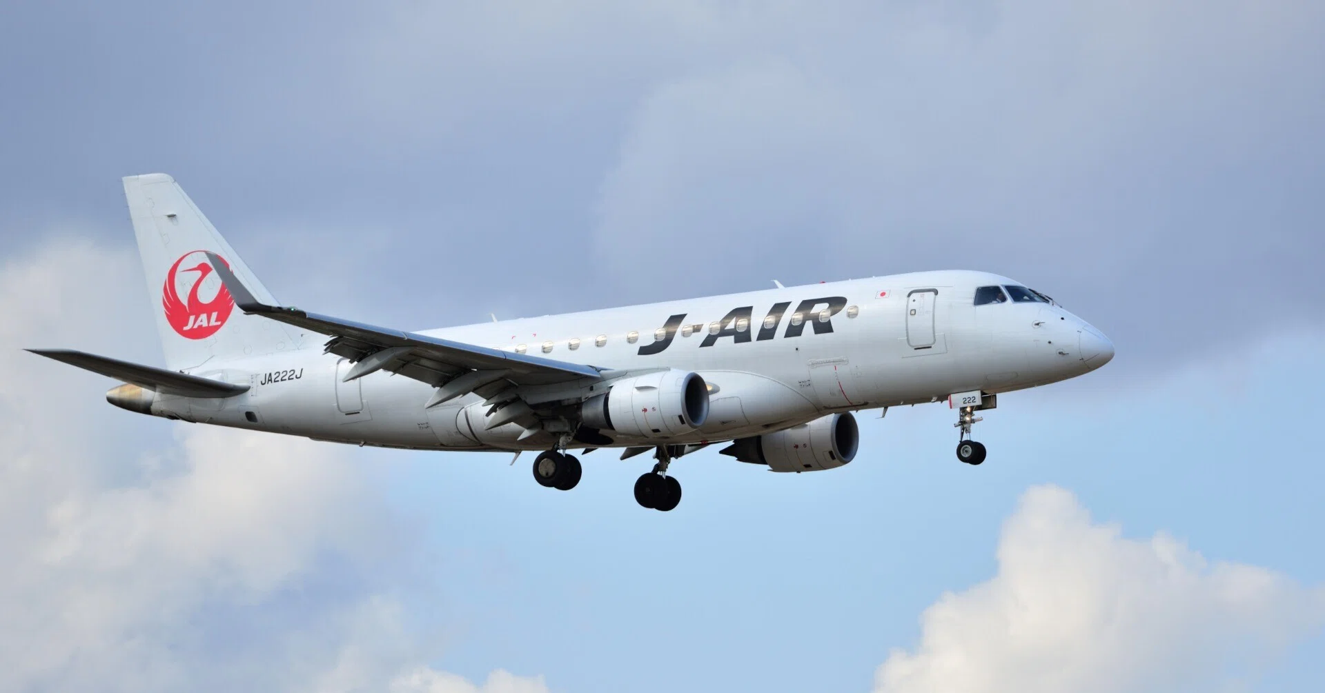エンブラエル ERJ‑170‑100（ERJ‑170STD）｜光と風のアルバム