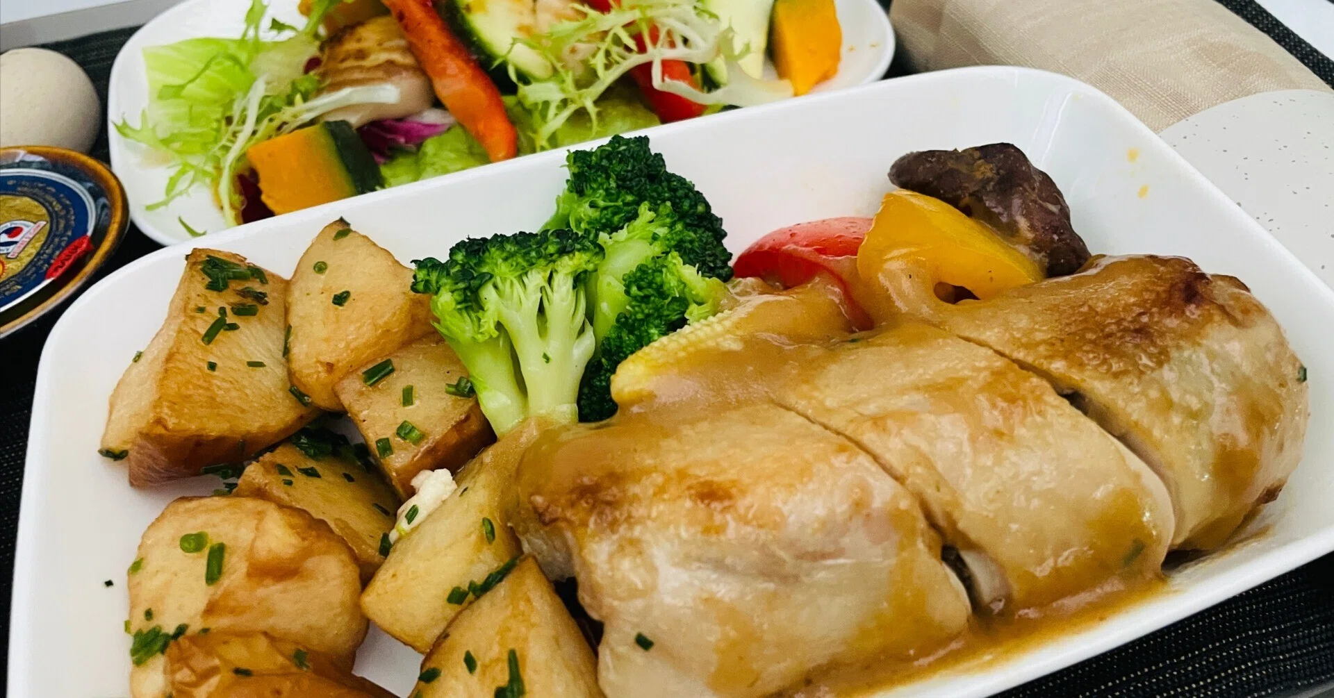 STARLUXビジネスクラス 台北→バンコク機内食レポ｜ゆっこぷー|海外と