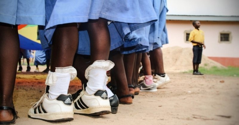 英語学習におすすめの洋書 A Long Way Gone 戦場から生き延びて Lily 悪魔の英語術 Note