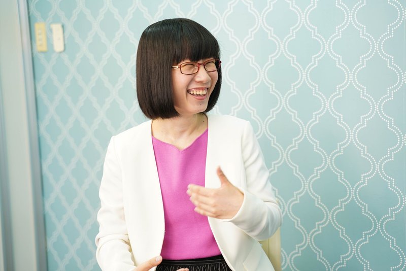 本能で生きたい 藤原史織さんに聞く ブルゾンちえみ 卒業の真意 たかまつなな 時事youtuber Note