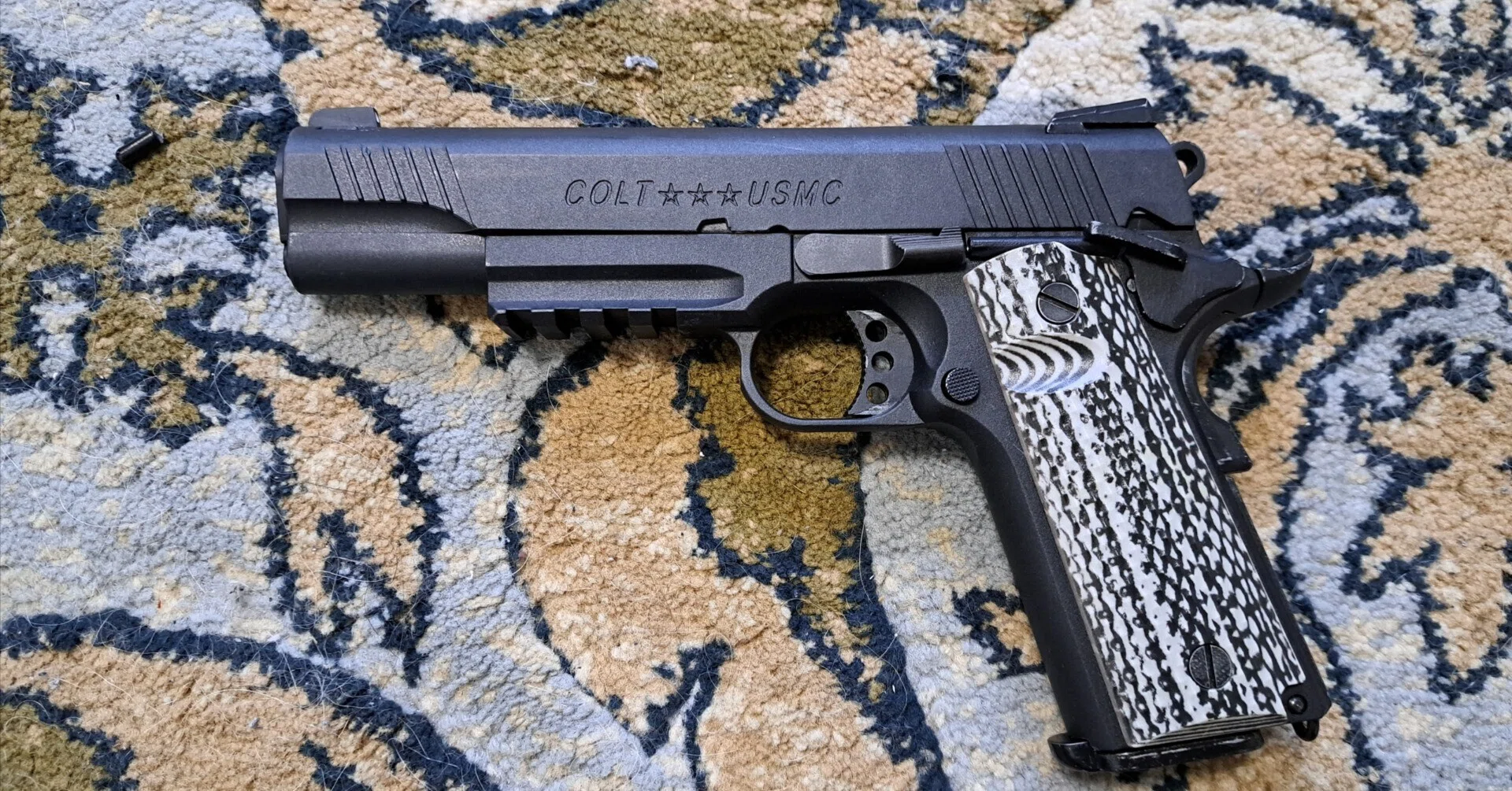 BATON COLT M45A1 BM-45 CO2GBB ガスガン ガスブロ レビュー｜郭公