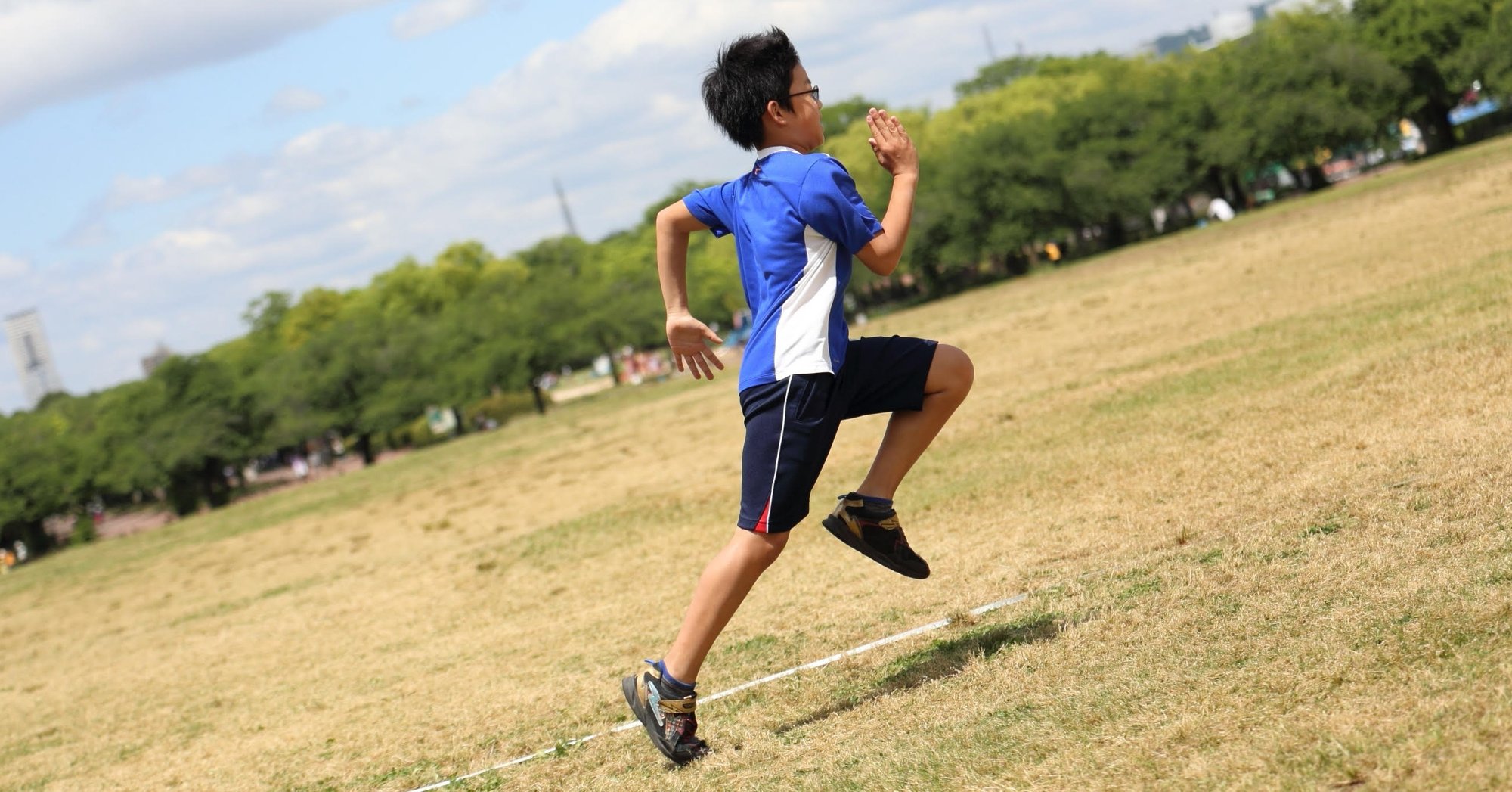 速く走るためには 歩幅 ストライド を大きくするとグングン進む 体育家庭教師トータルスポーツ Note 速く走るためには 歩幅 ストライド を大きくするとグングン進む 体育家庭教師トータルスポーツ Note