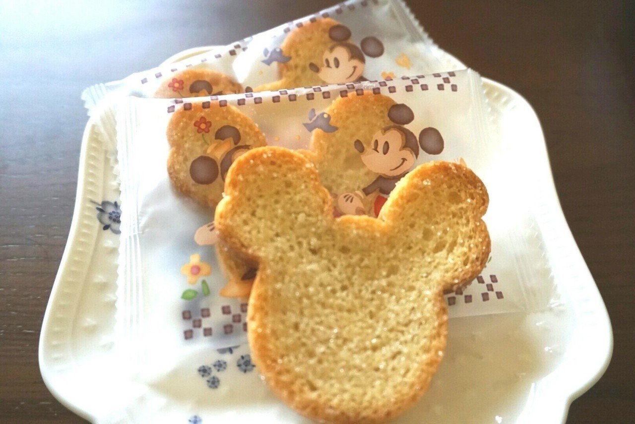 お土産のラスクをバリバリと 彩 Note お土産のラスクをバリバリと 彩 Note