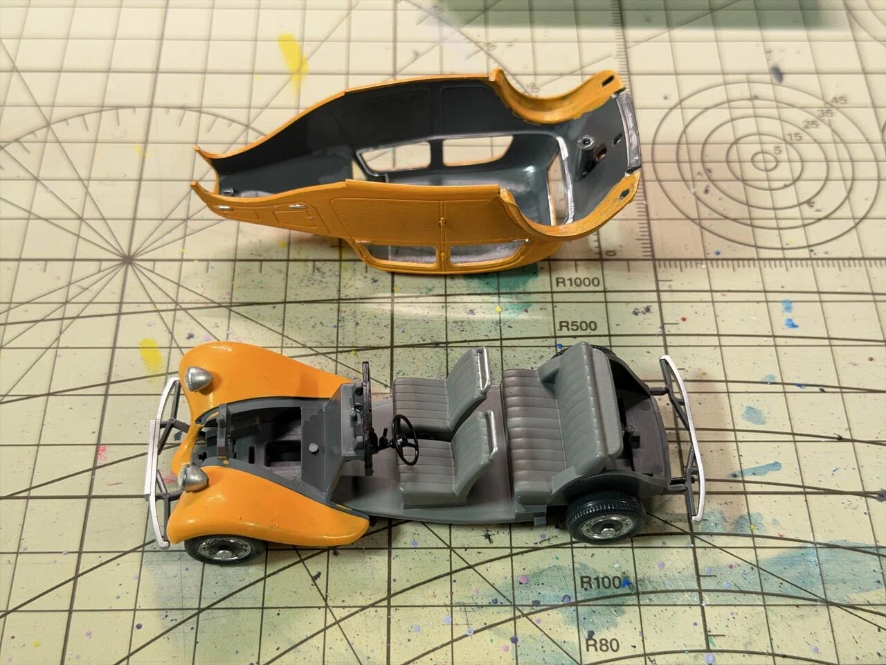 塗装チャレンジ｜水性マーカーでタミヤ 1/48 シトロエン 11CVを塗って