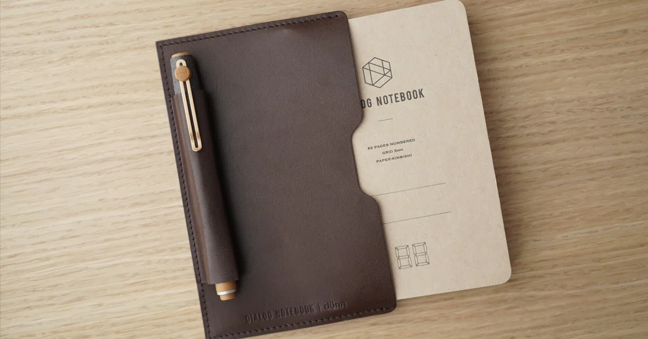 dünn × DIALOG NOTEBOOK 本革ケース＆カバー、栃木レザーで6年ぶりに