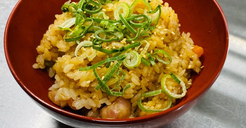 炊飯器で ポンッ 加えて 押すだけ 簡単ガーリックライスご紹介 小学生でも作れるお手軽簡単レシピ Note