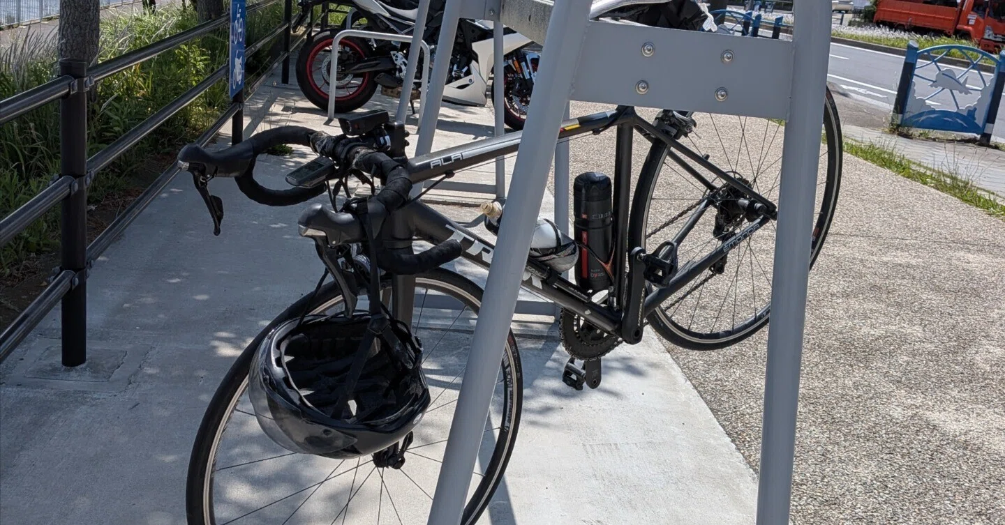 初夏の風と昭和島ポタリング：ゆるく楽しむ休日の自転車ライフ｜さともん
