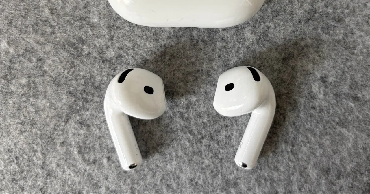 ガジェット】の写真をストックします。ワイヤレスイヤホン(AirPods