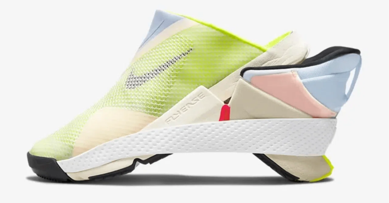 靴ひもなしでもフィットする靴 NIKE「GO FlyEase」｜shigorox