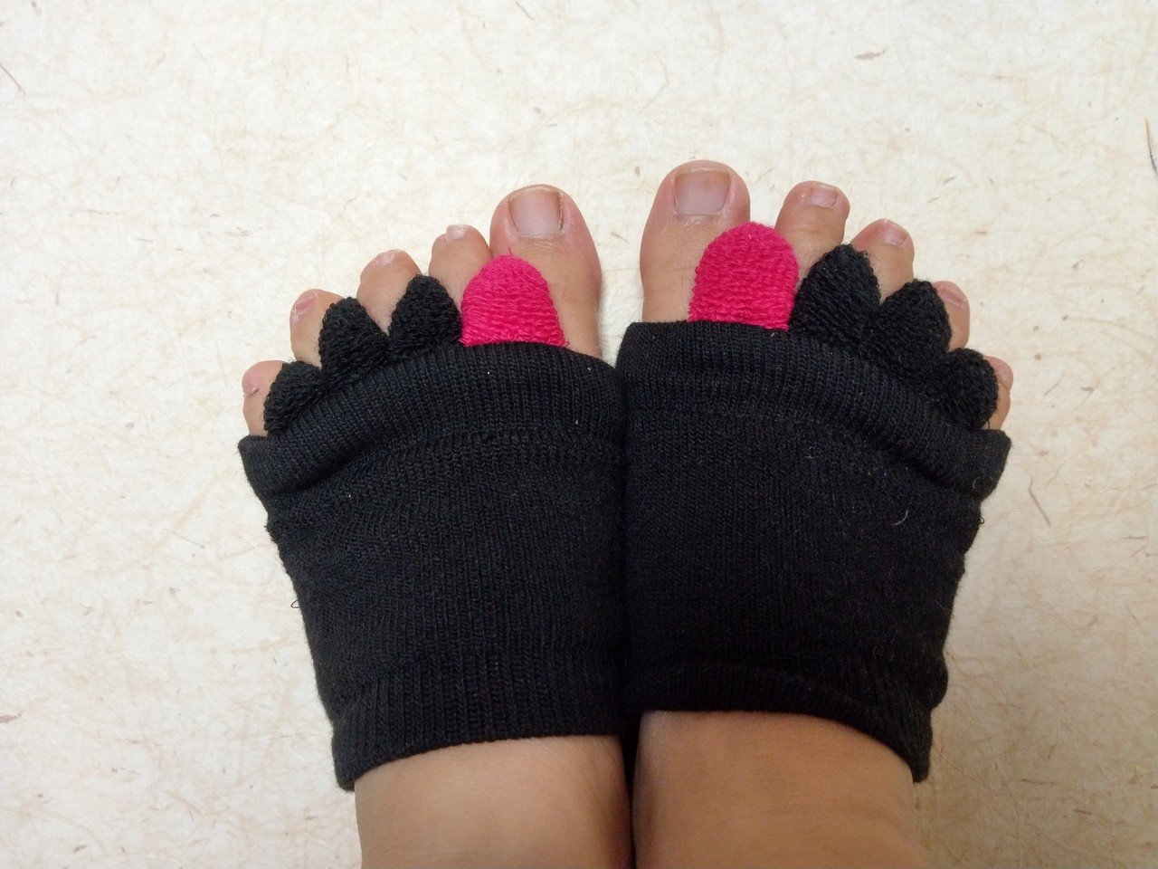 つまさきぐっぱ ごえもみ 笑えるぐらいイタイ官足法の足もみ Note