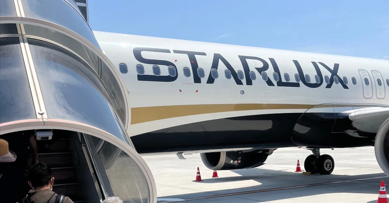 毎日ひとつ、新しい台北① 神戸空港から出発｜ひで、歩く。