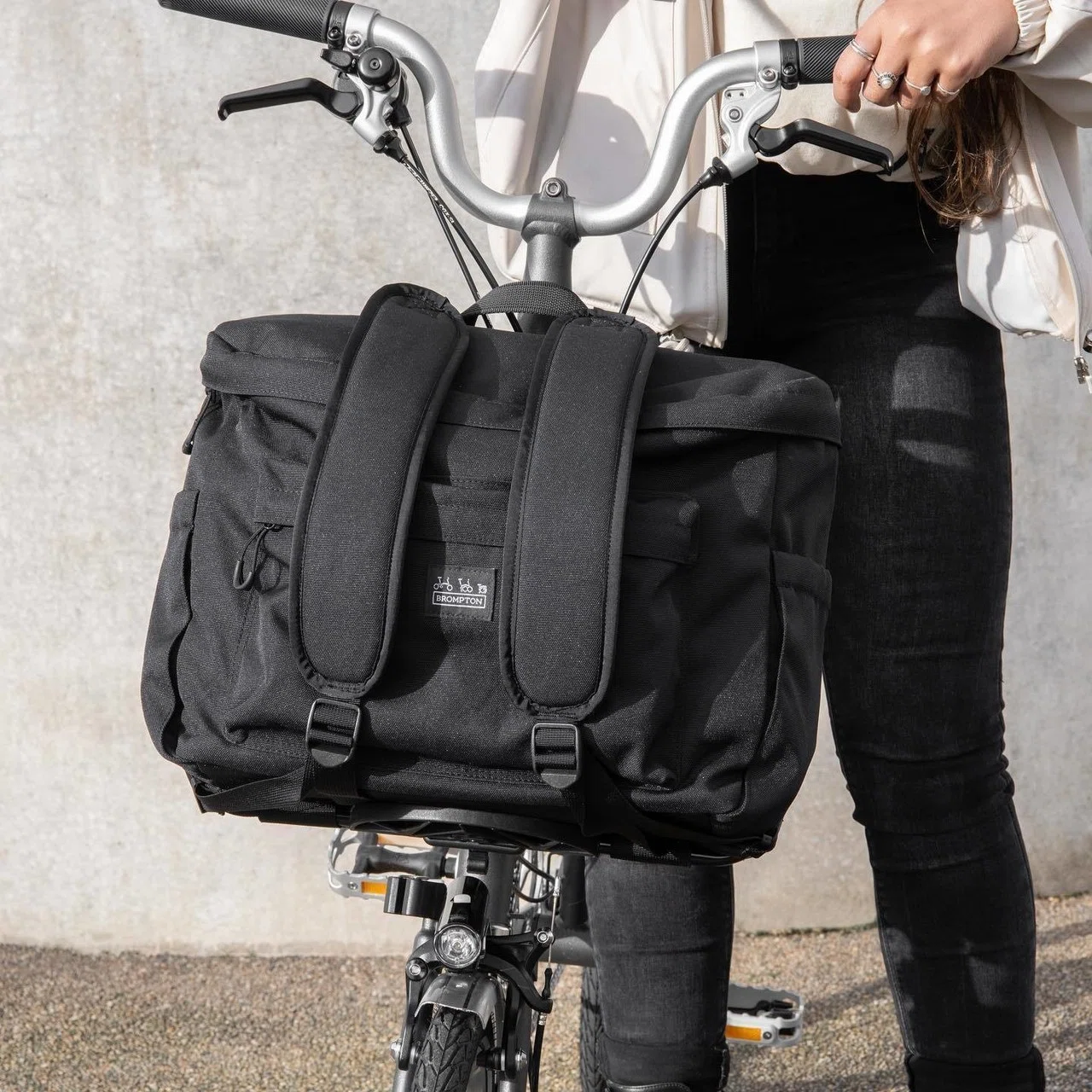 ブロンプトンアクセサリーその7 Backpackフロントバッグ｜wharton