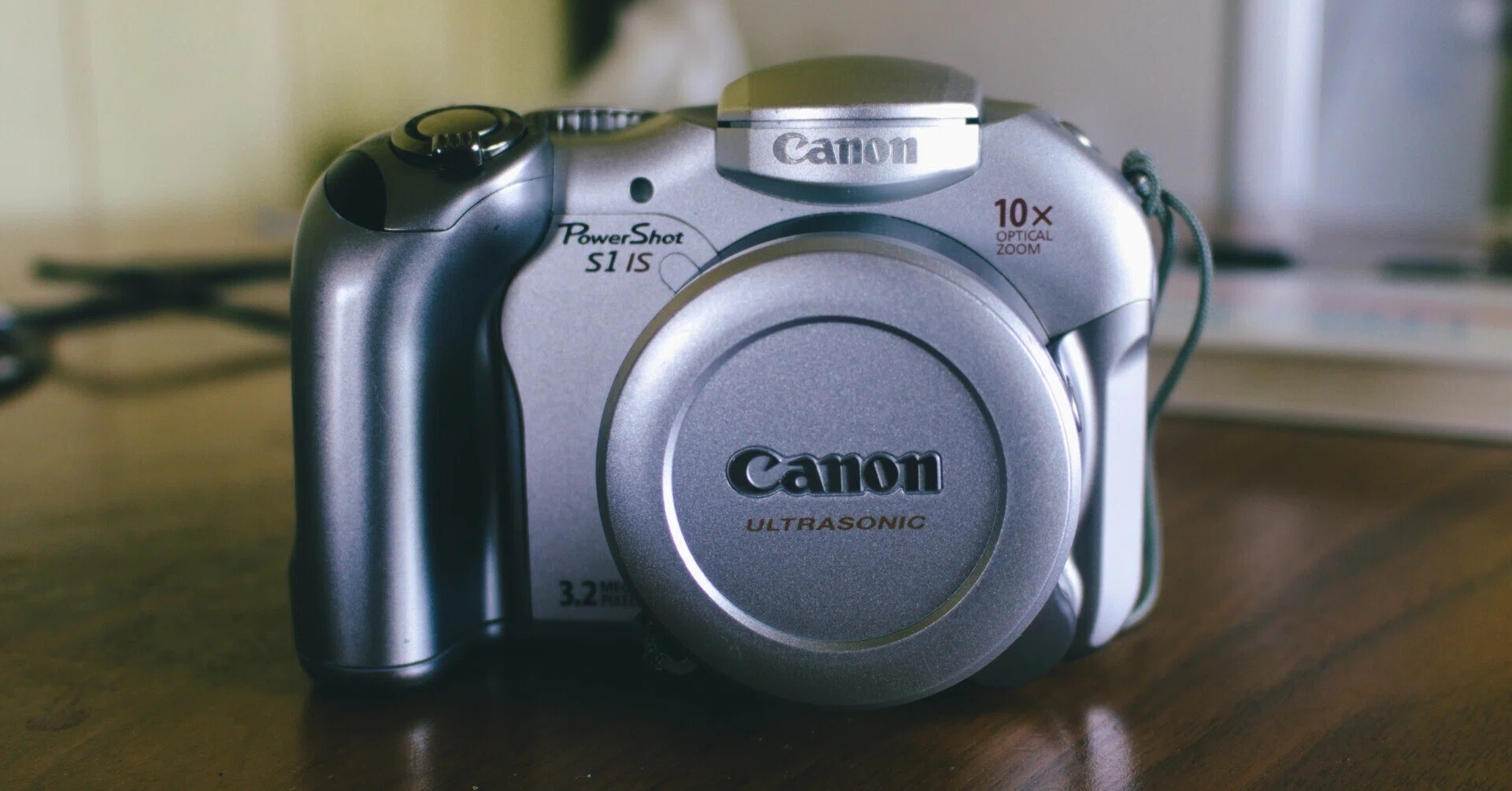 300万画素機」canon powershot S1 IS CCDオールドコンデジを手に