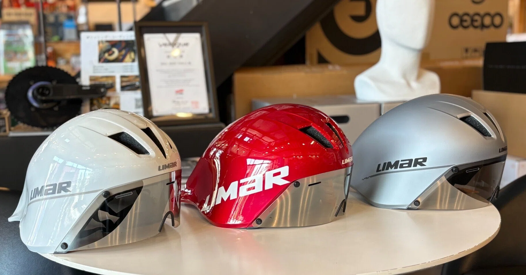 LIMAR ALIEN 限定REDカラー入荷しました！｜BIKE SHOP FORZA の note
