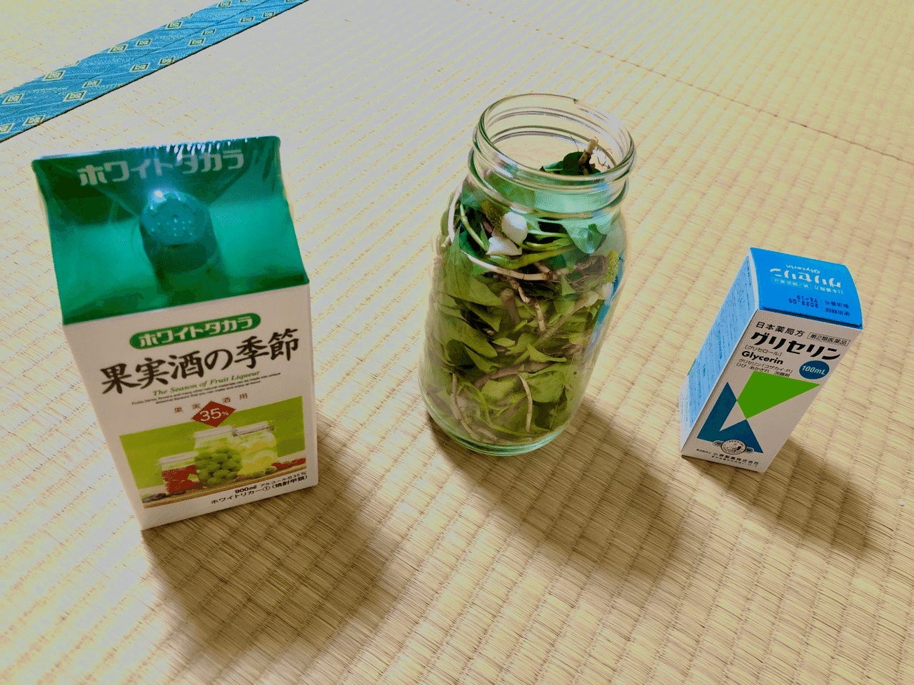 美白になるらしいドクダミ化粧水を作ってみました みこ Note