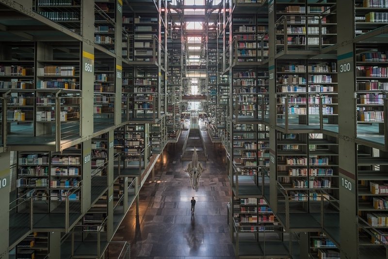 48 デザイン大国メキシコを象徴する施設 ヴァスコンセロス図書館 100ヶ国旅 メキシコシティ 編 世界一周日記 By Aki Furukawa Note