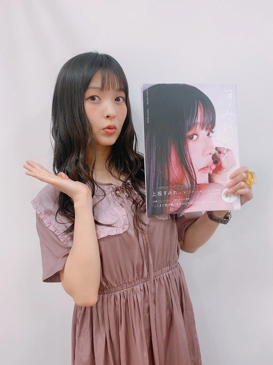 上坂すみれ「すみれいろ」祝♡重版♡スペシャルインタビューwith佐野夏