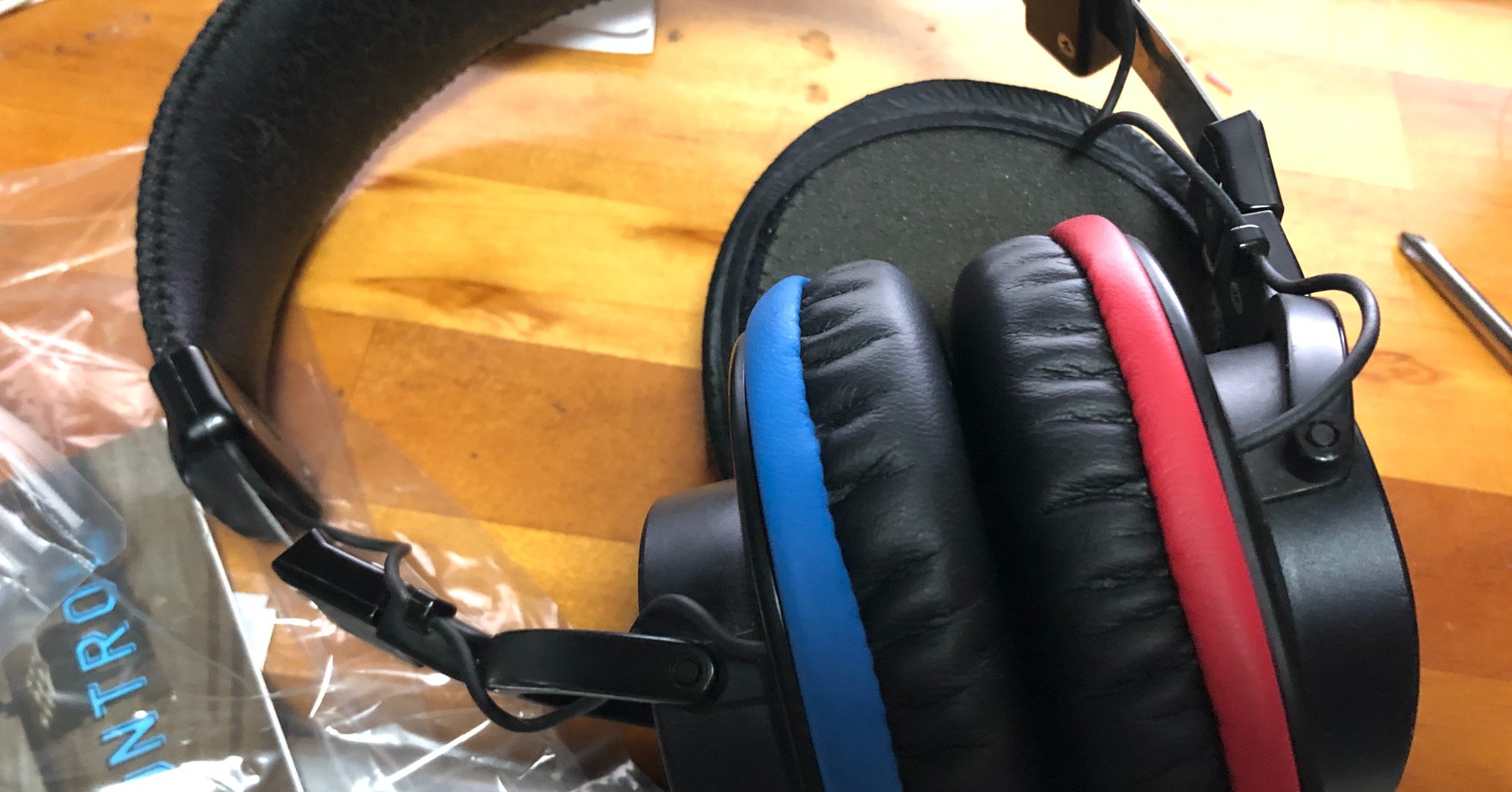 ヘッドホン Mdr 7506を修理 改造 Blue Collector Uk A K A Amp Killer Note