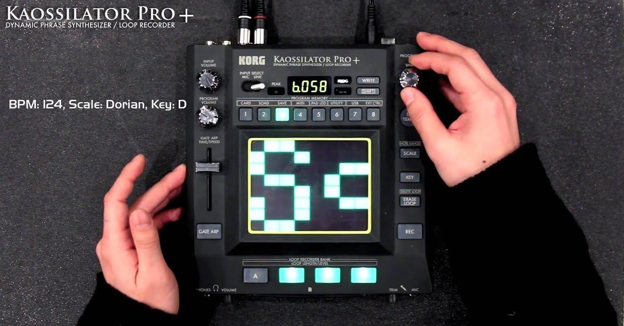 KORG KAOSSILATOR ピンク/シルバー 限定カラー 希少】KORG KAOSSILATOR 限定ピンクカラー（限定3000台） - メルカリ