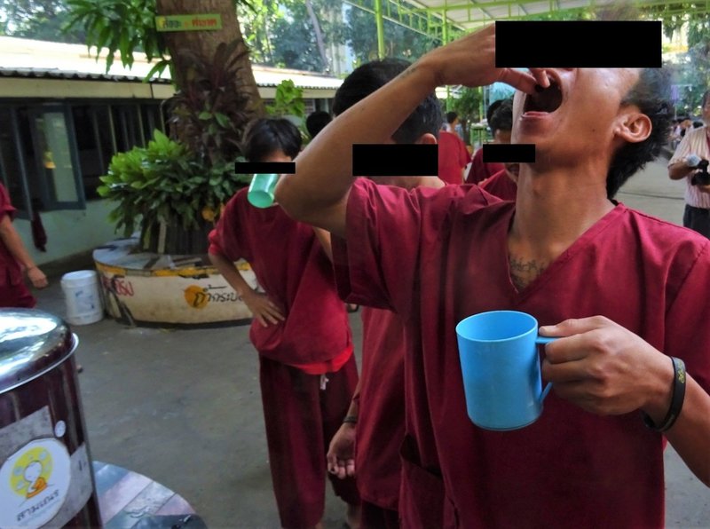 タイの麻薬中毒者の更生施設が寺院だった 前編 在住歴年が話したい本当のタイと見てきたこととうまい話と Note タイの麻薬中毒者の更生施設が寺院だった 前編 在住歴年が話したい本当のタイと見てきたこととうまい話と Note