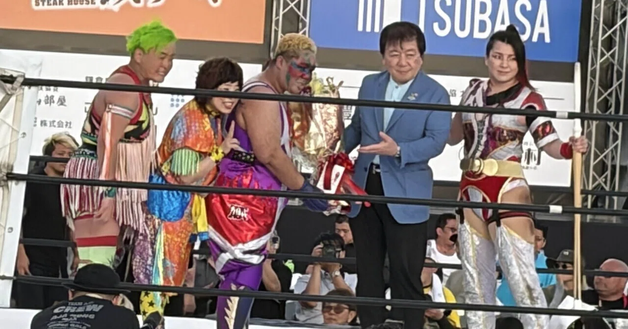 沖縄のピカソ小波津有希」幸運を呼ぶダウン症画家㊗️母智恵美アクリル