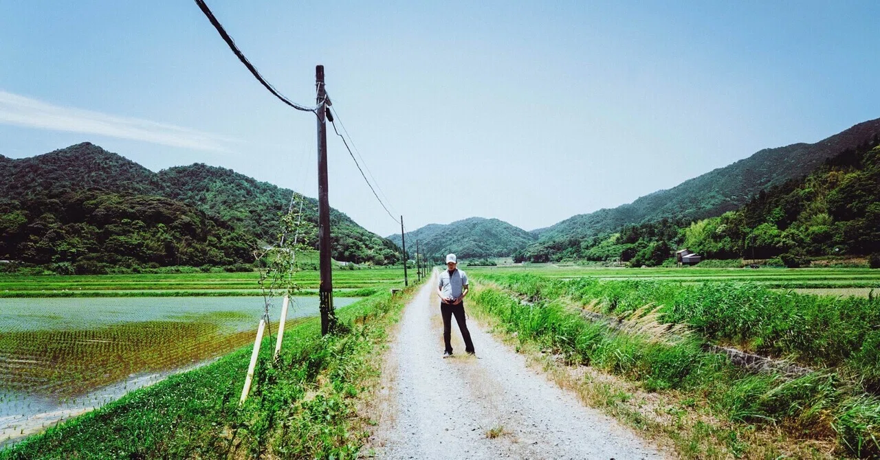 [Essay] Strange Sights｜徒花