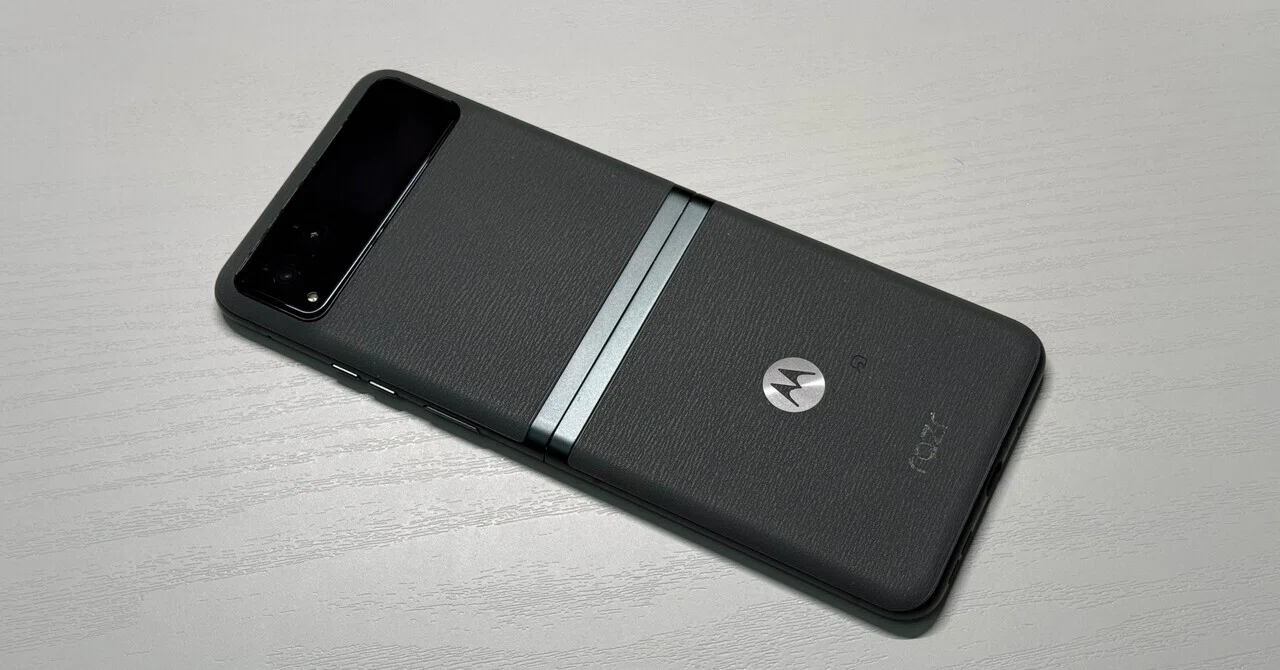 今motorola razr 40sを購入してみて良かった｜もつ