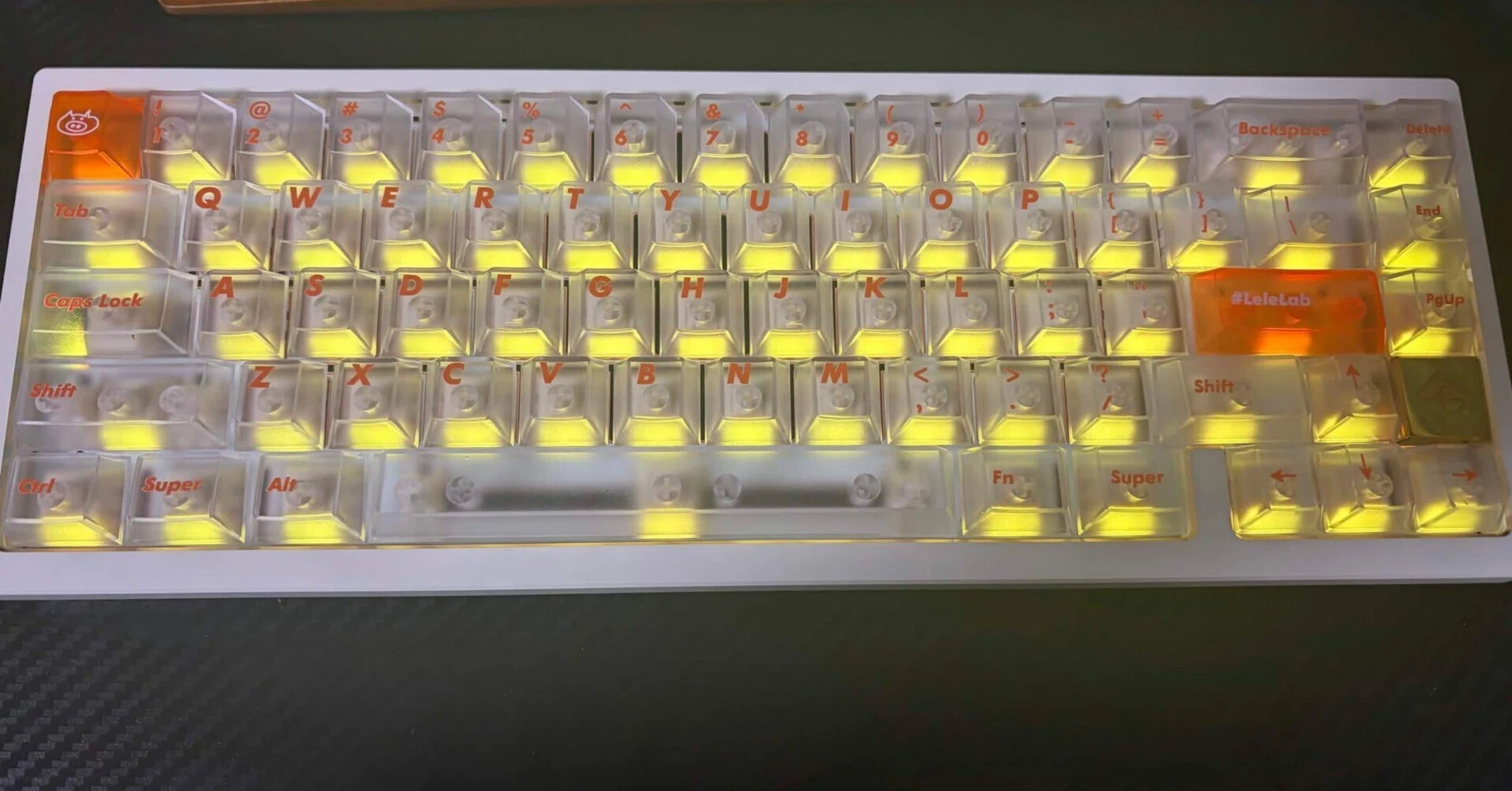 28 WOBKEY ZEN65 Ultraに乗せるキースイッチの正解って何だろう問題