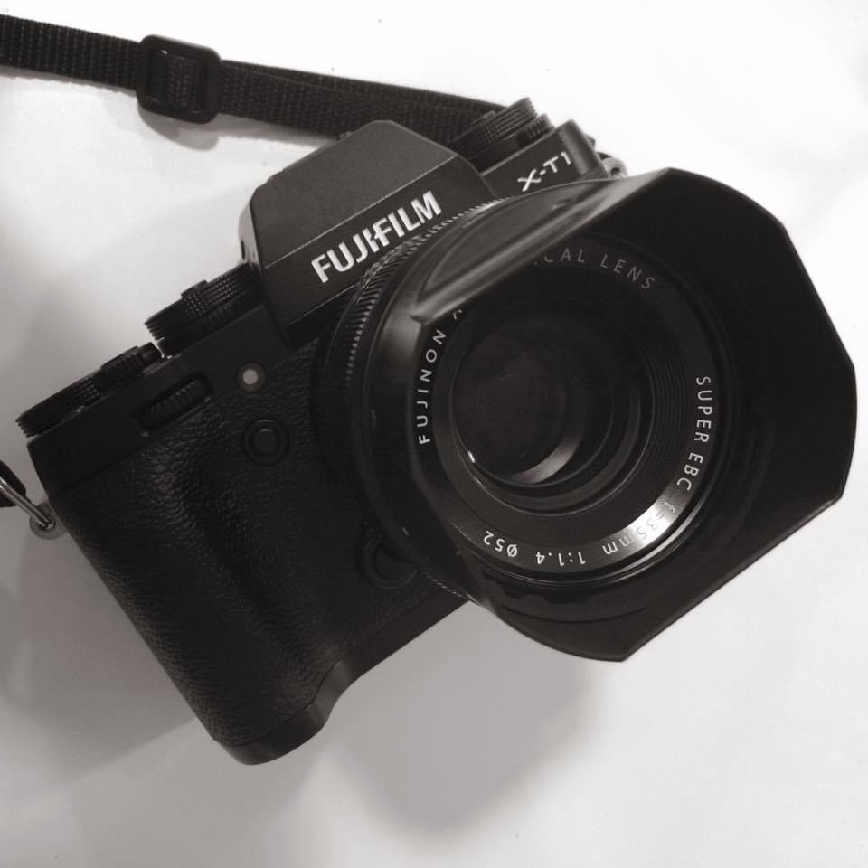 レア！May J. ×藤里一郎■コラボパネル写真受注限定生産 藤里一郎×竹内ゆきの写真展：murmures - デジカメ Watch