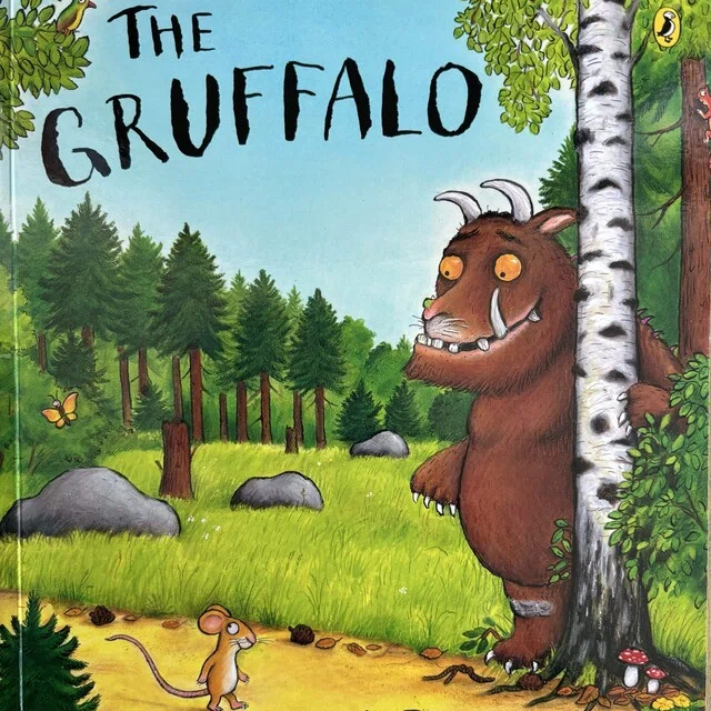 英語絵本「The Gruffalo」読み聞かせ音声｜Minnieの超シンプル英語育児