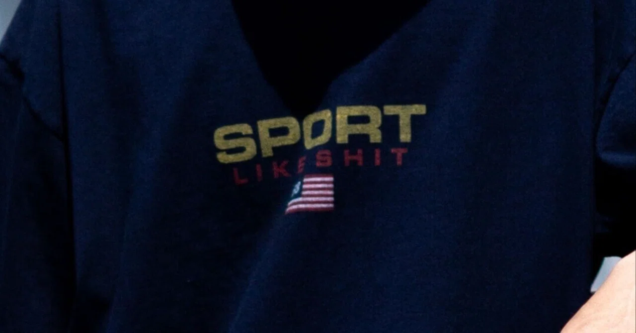 肌と夏に馴染むSPORT LIKE SHITのアイテム、オフスケートに履きたい