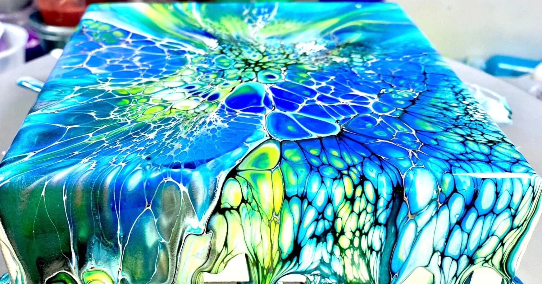 1) Nice to meet you. Fluid art I discovered in my 50s | “A world