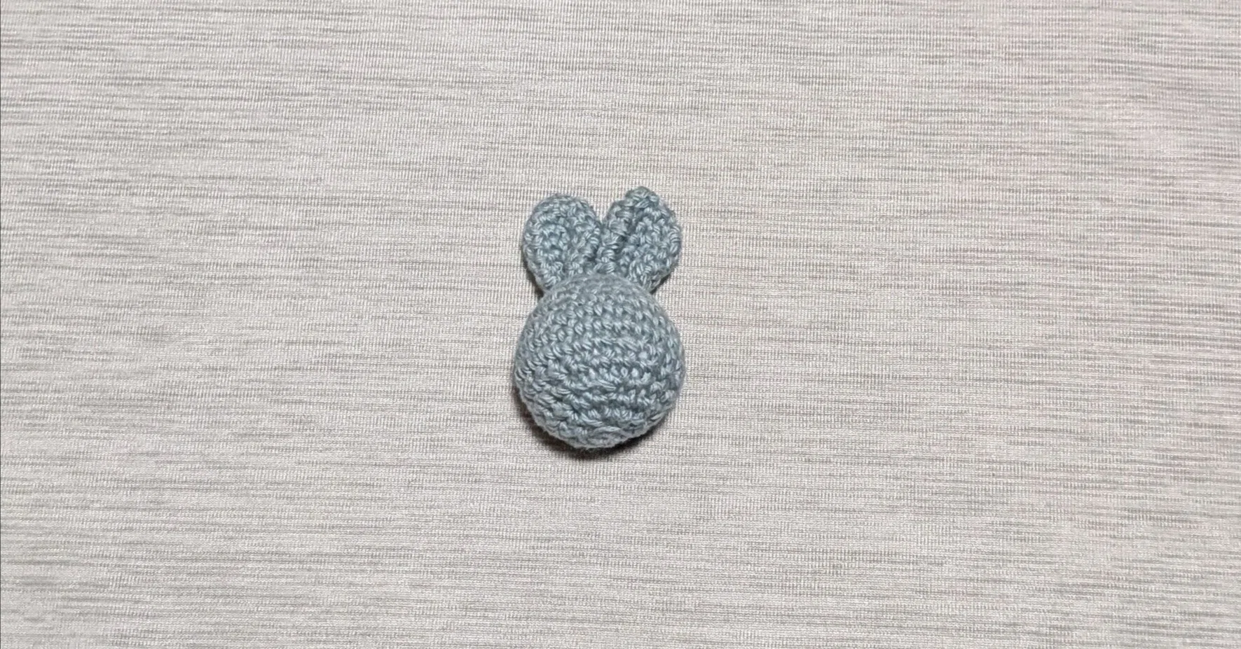 みみ様オーダー品　※うさこ様の後にまとめて作成 編み物日記】 うさぎちゃんを作製｜ami