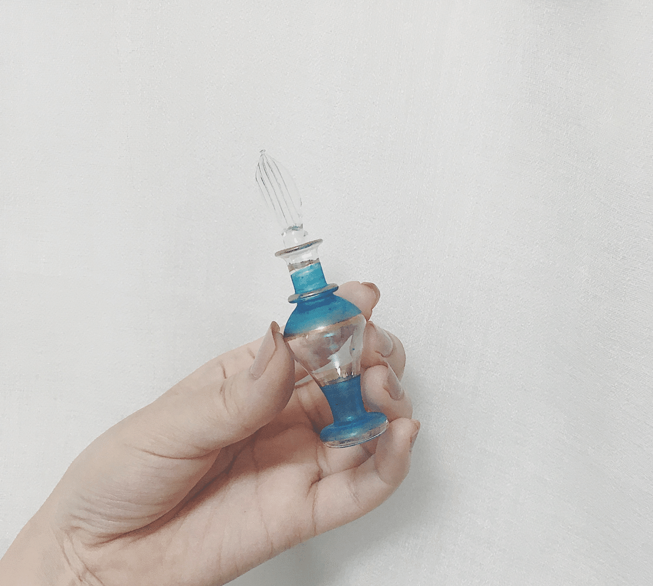 エジプト香水瓶に思い出を詰め込んで はぴび ナイルの水を飲んだから Note エジプト香水瓶に思い出を詰め込んで はぴび ナイルの水を飲んだから Note
