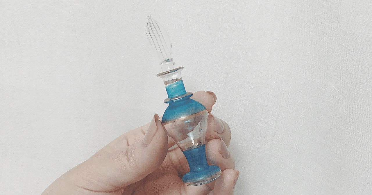 エジプト香水瓶に思い出を詰め込んで はぴび ナイルの水を飲んだから Note