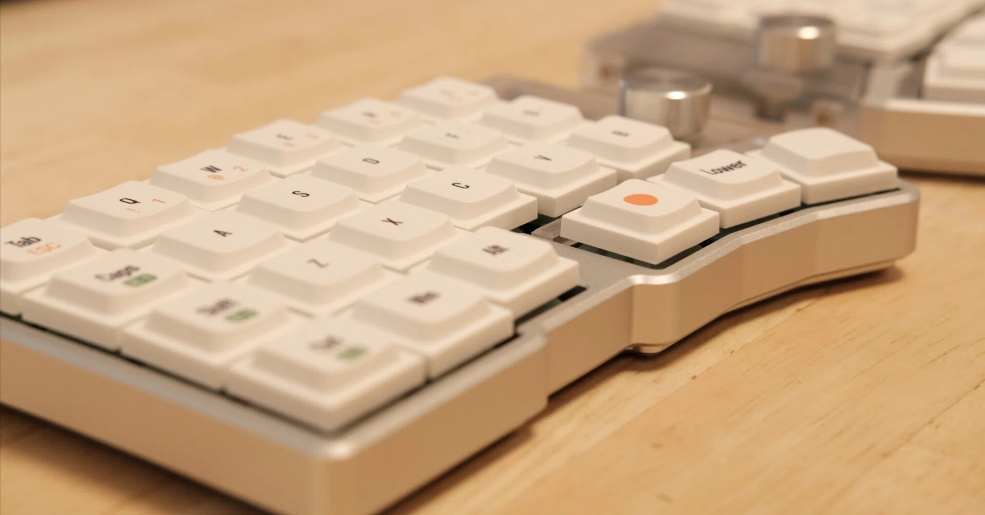 Cornix LP オレンジ Bluetooth分割型キーボード Cornix LP 無線 分割キーボード アルミ筐体 Bluetooth対応 ロー