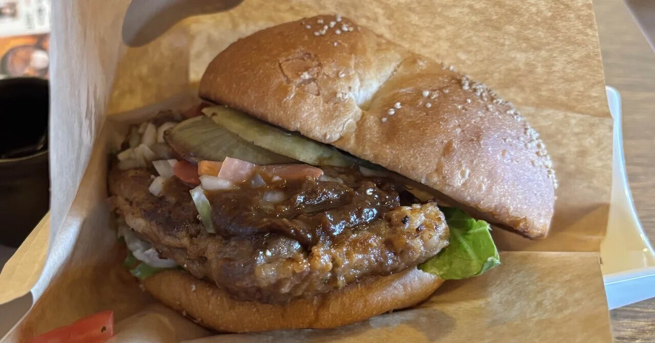 白老牛バーガーがとても美味しかった｜saku