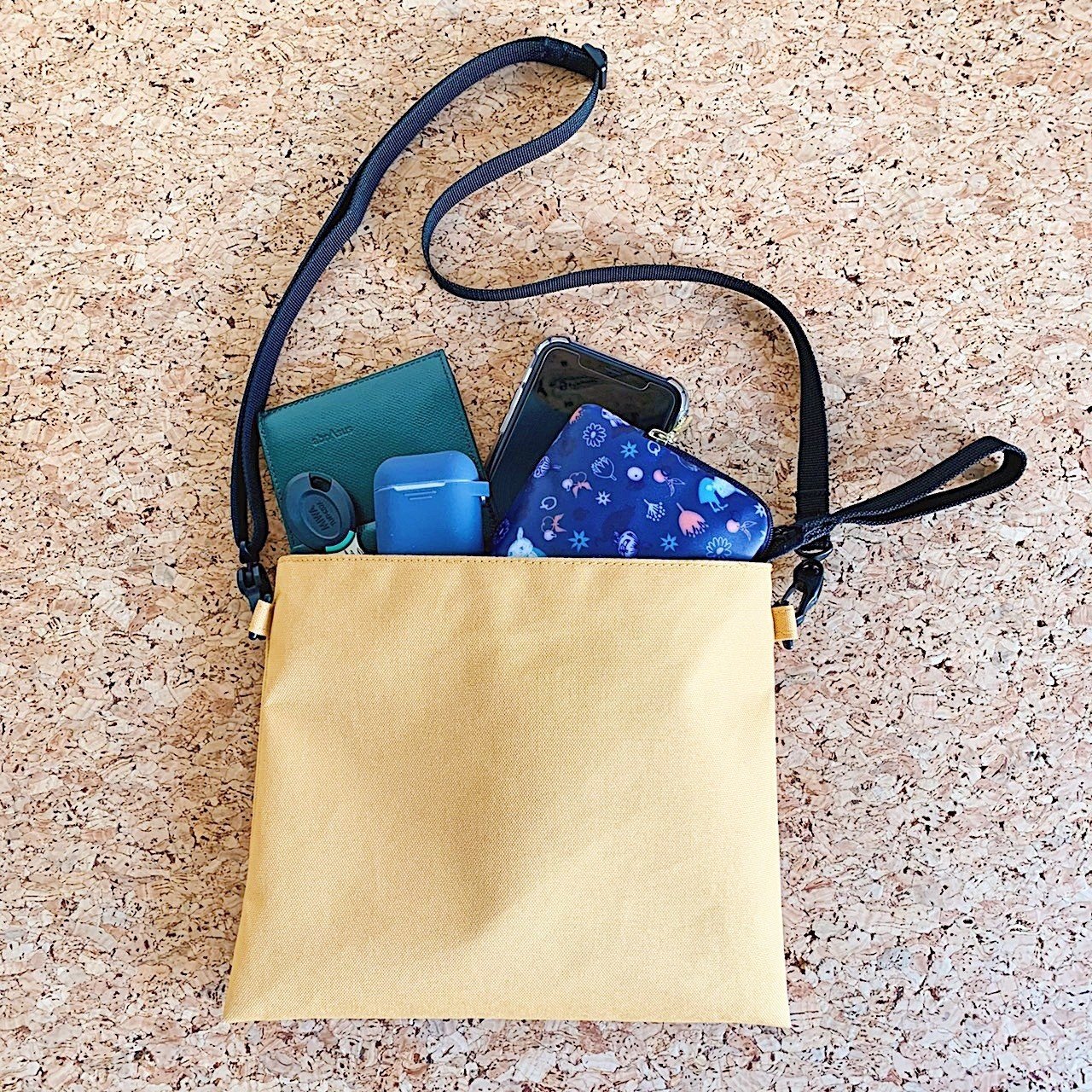 ミニマリストのバックの中身 Mai Minimalism Note ミニマリストのバックの中身 Mai Minimalism Note