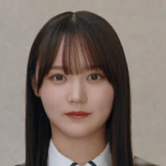 櫻坂46 的野美青 生写真一覧｜こぐま