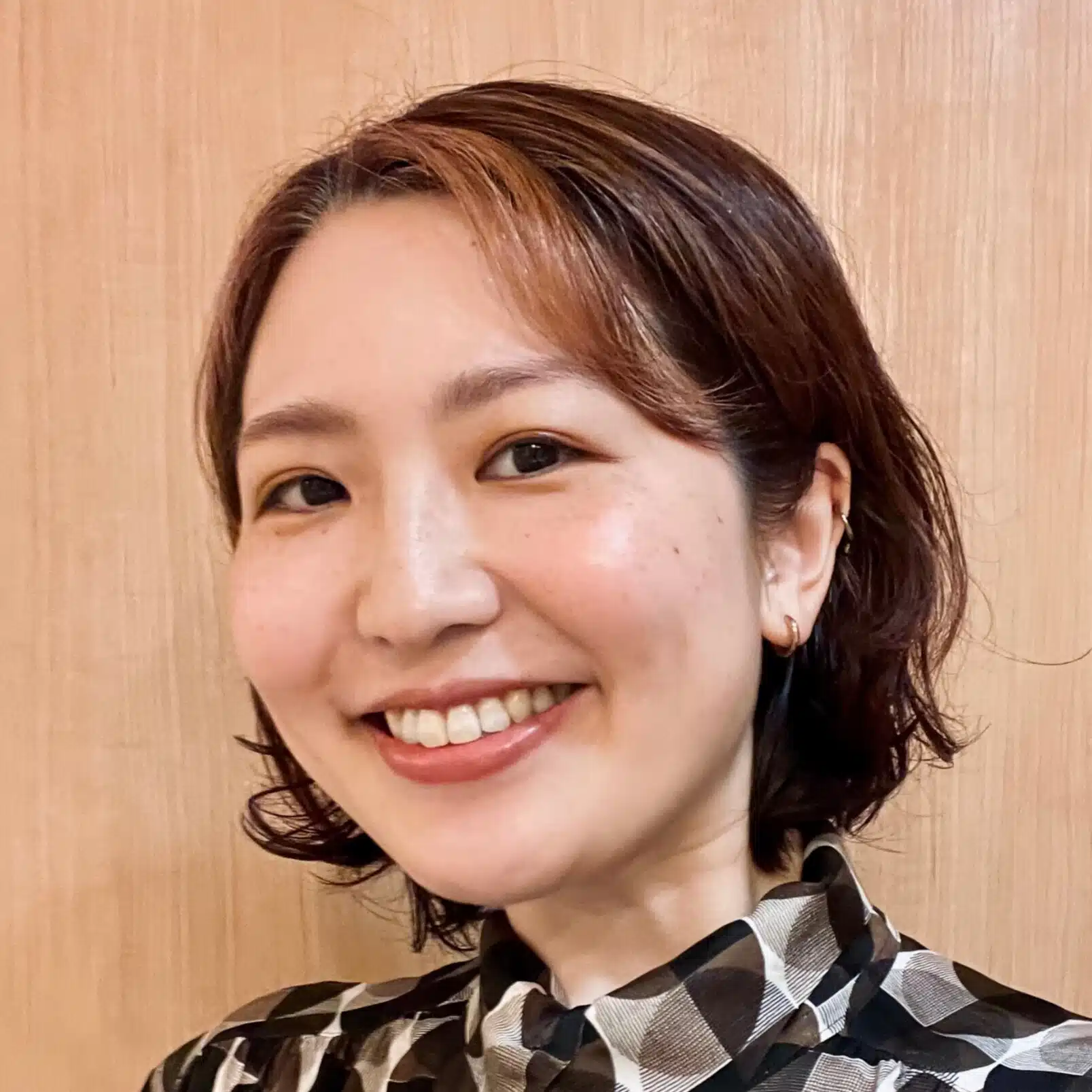 坪子理美｜視点をつなぐ翻訳者｜TSUBOKO Satomi, PhD