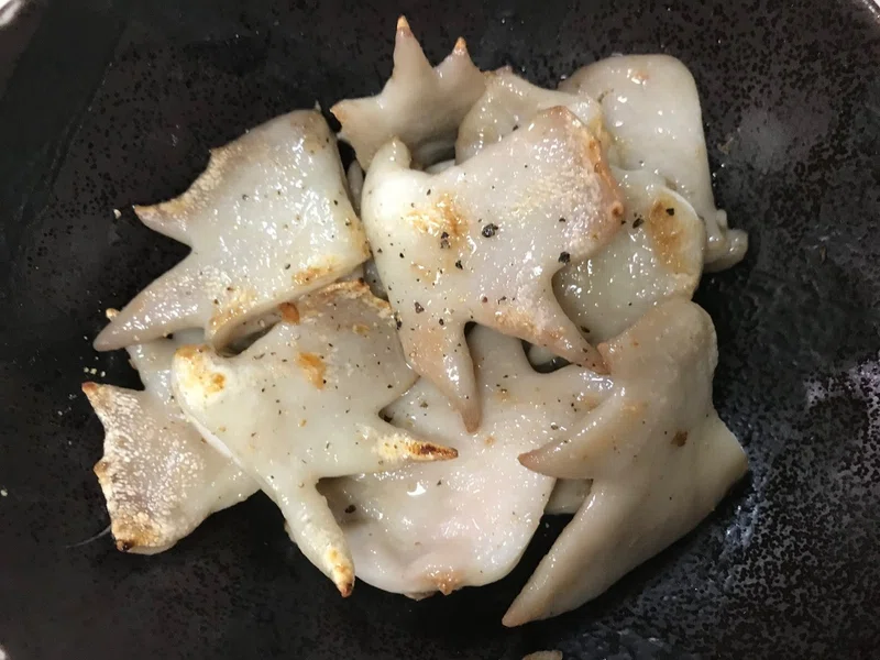 トサカを食べたらうますぎてトサカに来た。|料理愛好家 三戸満平