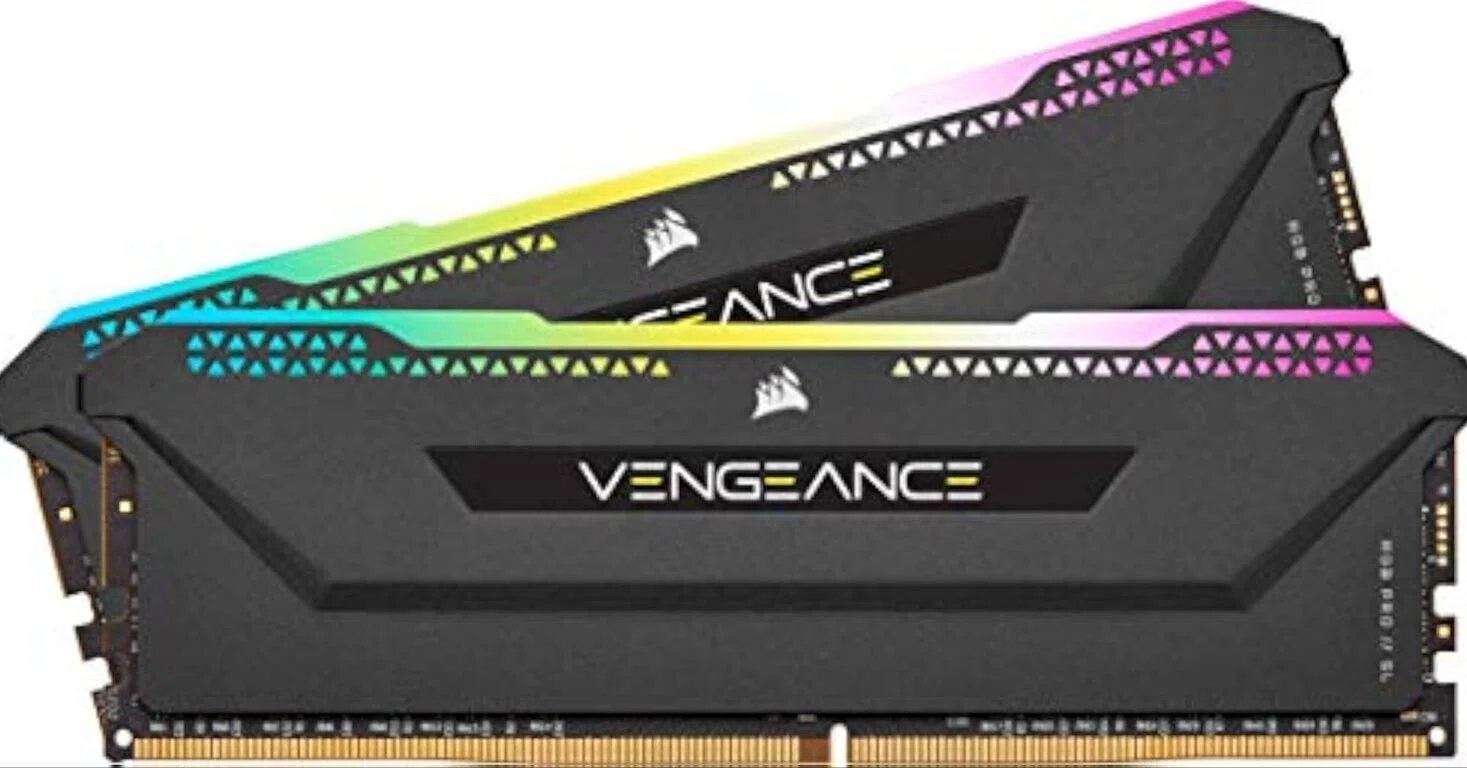 CORSAIR VENGEANCE RGB PRO 16GB ホワイトモデルのレビュー｜見た目と