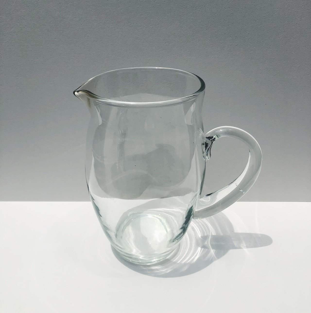 花瓶の話をはじめます。 #1 ピッチャー編|hanaike はないけ